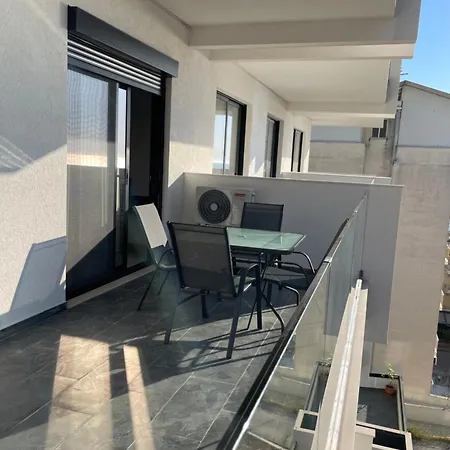 Blue Horizon * Σαράντα