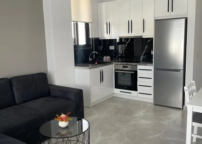 Blue Horizon * Sarandë